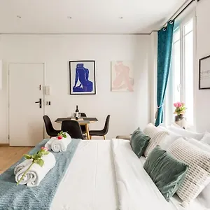  Appartement Paris, Tour Eiffel, Champs Elysées